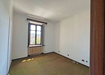 Camera da letto - Stabile - Palazzo via Fratelli Cairoli, Canelli - foto 15