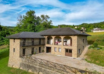 Facciata - Rustico via Madonna dei Piani, San Benedetto Belbo - foto 2