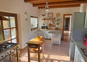 Cucina - Rustico via Madonna dei Piani, San Benedetto Belbo - foto 7