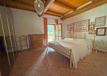 Camera da letto - Rustico via Madonna dei Piani, San Benedetto Belbo - foto 13