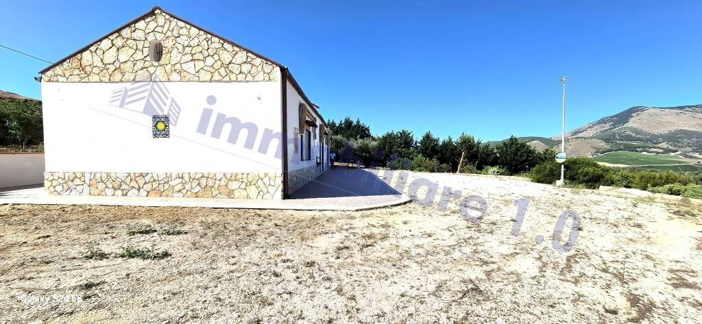 Facciata - Rustico contrada Lisciandrini, Castellammare del Golfo - foto 3