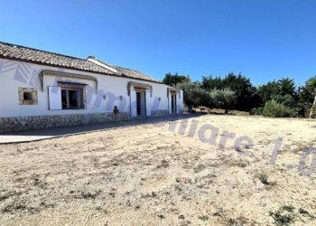 Facciata - Rustico contrada Lisciandrini, Castellammare del Golfo - foto 17