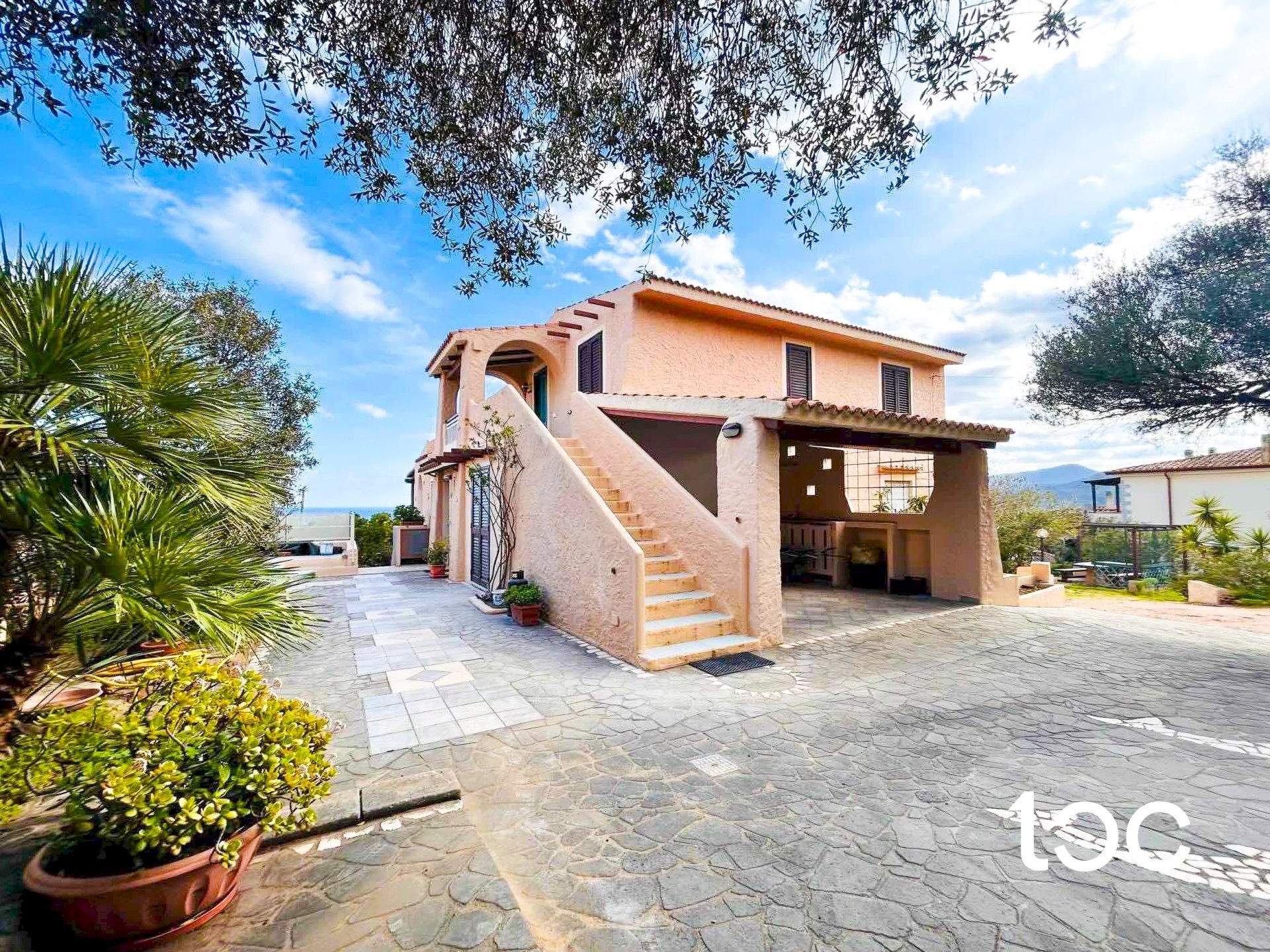 Villa Budoni - foto 1