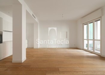 Trilocale Via Luigi Canonica, 23, Milano (zona Arco della Pace) - foto 1