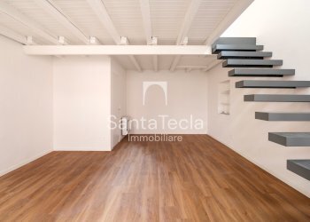 Shop Via Santa Marta, 21, Milano - photo 4