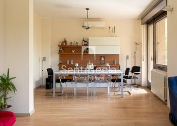 Appartamento Via Monte Resegone, 10, Arese - foto 2