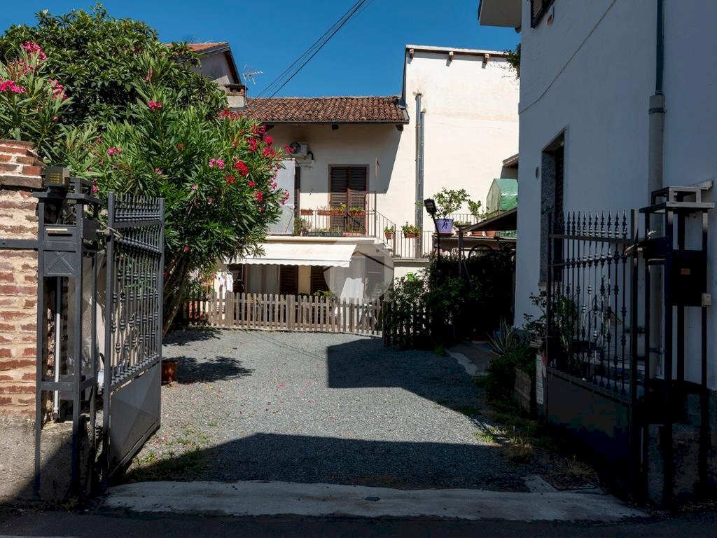 Semi-detached house Via Marchile Cappella, Piossasco - photo 2