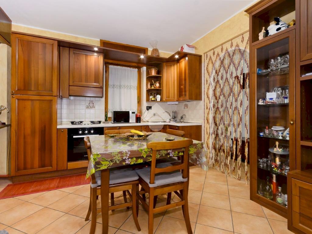 Two-room apartment Via Europa, Rubiana - photo 1