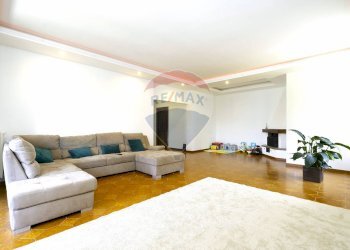 Soggiorno - Villa Via Contardo Ferrini
 
75, Arcore - photo 9