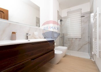 Bagno - Villa Via Contardo Ferrini
 
75, Arcore - photo 24