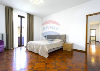 Camera / camera da letto - Villa Via Contardo Ferrini
 
75, Arcore - photo 26