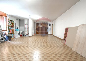 Stanza vuota - Villa Via Contardo Ferrini
 
75, Arcore - photo 56