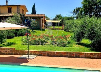 \nFoto 2\n - Rustico via case sparse
 
25, Cortona - foto 2