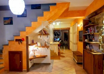 \nFoto 8\n - Rustico via case sparse
 
25, Cortona - foto 8