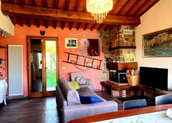 \nFoto 13\n - Rustico via case sparse
 
25, Cortona - foto 13