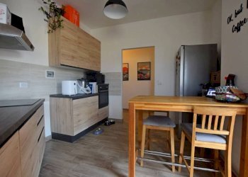 Cucina - Appartamento via Alessandro Manzoni, 14, Mondovì - foto 11