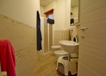 Bagno - Appartamento via Alessandro Manzoni, 14, Mondovì - foto 18