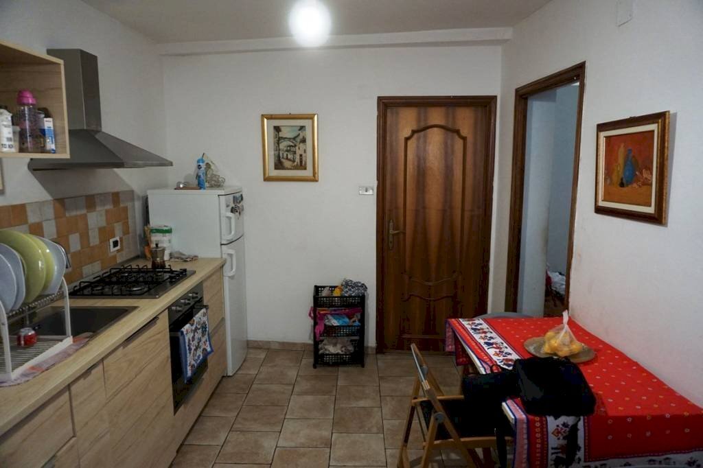Cucina - Two-room apartment via della Coscia, 2, Genova (neighborhood Sampierdarena) - photo 2
