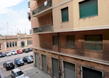 Vista - Bilocale via della Coscia, 2, Genova (zona Sampierdarena) - foto 14