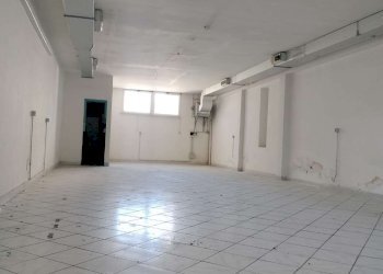 Ambiente 30. - Shop via Monti di San Paolo, Roma (neighborhood Acilia) - photo 30