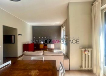 Salone - Three-room apartment corso Langhe, Alba - photo 1