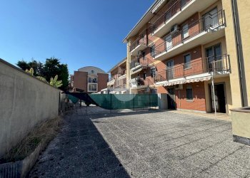 Three-room apartment Via Gribaudia, Settimo Torinese - photo 22