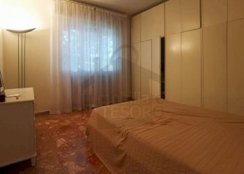 Camera da letto - Villa via Secchiano, Rimini - foto 10