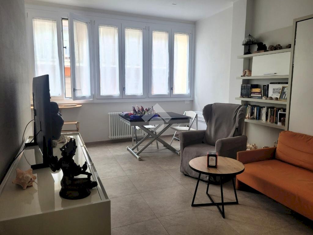 Two-room apartment Via San Benedetto, Rapallo - photo 1