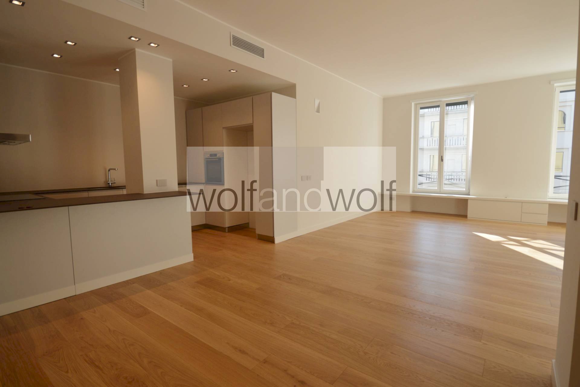 Foto 1 - Trilocale Via Borgogna
 
7, Milano - foto 1