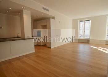 Foto 1 - Three-room apartment Via Borgogna
 
7, Milano - photo 1