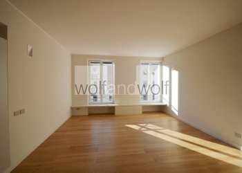 Foto 5 - Three-room apartment Via Borgogna
 
7, Milano - photo 5