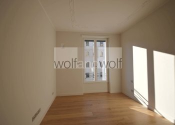 Foto 12 - Three-room apartment Via Borgogna
 
7, Milano - photo 12