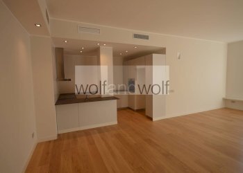 Foto 16 - Three-room apartment Via Borgogna
 
7, Milano - photo 16