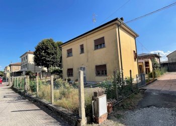 Foto 1 - Casa indipendente Viale Bruno Buozzi, Voghiera - foto 1