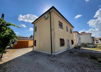 Foto 2 - Casa indipendente Viale Bruno Buozzi, Voghiera - foto 2