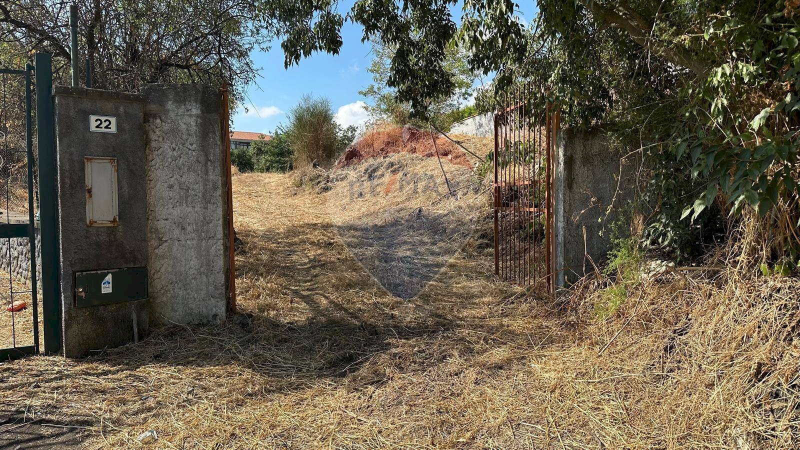Giardino - Terreno edificabile CONTRADA MONTI ARSI
 
snc, Gravina di Catania - foto 2