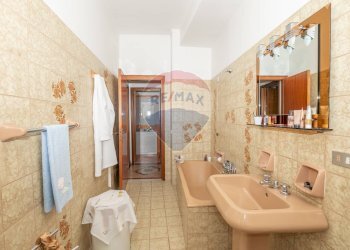 Bagno - Appartamento Via Cappuccini vecchi
 
8, Caltagirone - foto 10