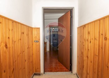 Hall / corridoio - Appartamento Via Cappuccini vecchi
 
8, Caltagirone - foto 40