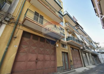 Edificio all\'aperto - Appartamento Via Galileo Galilei
 
43, Paterno - foto 4