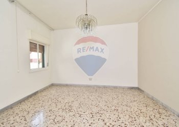 Stanza vuota - Appartamento Via Galileo Galilei
 
43, Paterno - foto 19