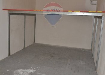 Parcheggio - Box Via Giacomo Leopardi
 
5, San Giovanni la Punta - foto 3