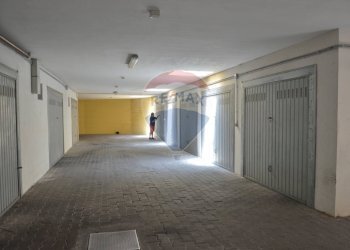 Parcheggio - Box Via Giacomo Leopardi
 
5, San Giovanni la Punta - foto 6