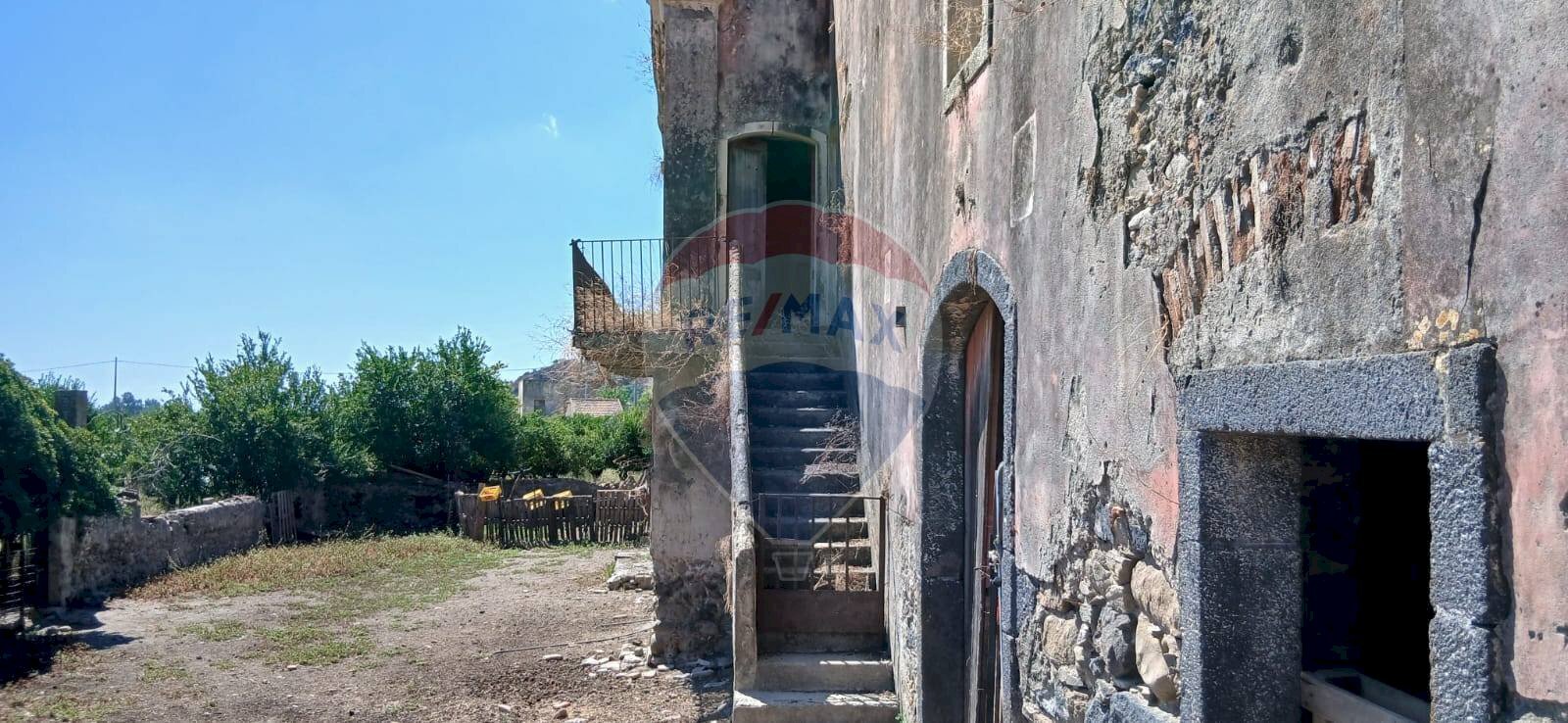 Edificio all\'aperto - Independent house sp 81
84, Calatabiano - photo 2