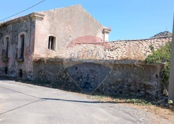 Casa all\'aperto - Casa indipendente sp 81
 
84, Calatabiano - foto 1