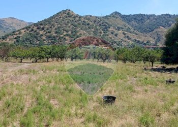 Vista delle montagne - Casa indipendente sp 81
 
84, Calatabiano - foto 9