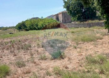 Giardino - Casa indipendente sp 81
 
84, Calatabiano - foto 15