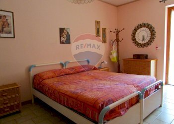 Camera / camera da letto - Bilocale Via Spiaggia
 
353, Mascali - foto 5