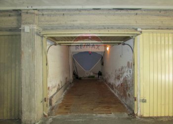 Parcheggio - Bilocale Via Spiaggia
 
353, Mascali - foto 11