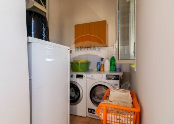 Lavanderia - Quadrilocale Via Madonna della Via
 
190, Gravina di Catania - foto 8