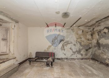 Stanza vuota - Casa semi indipendente Via Calì
 
54-58, Caltagirone - foto 1